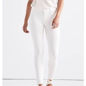 Lucky Brand Ava ankle skinny